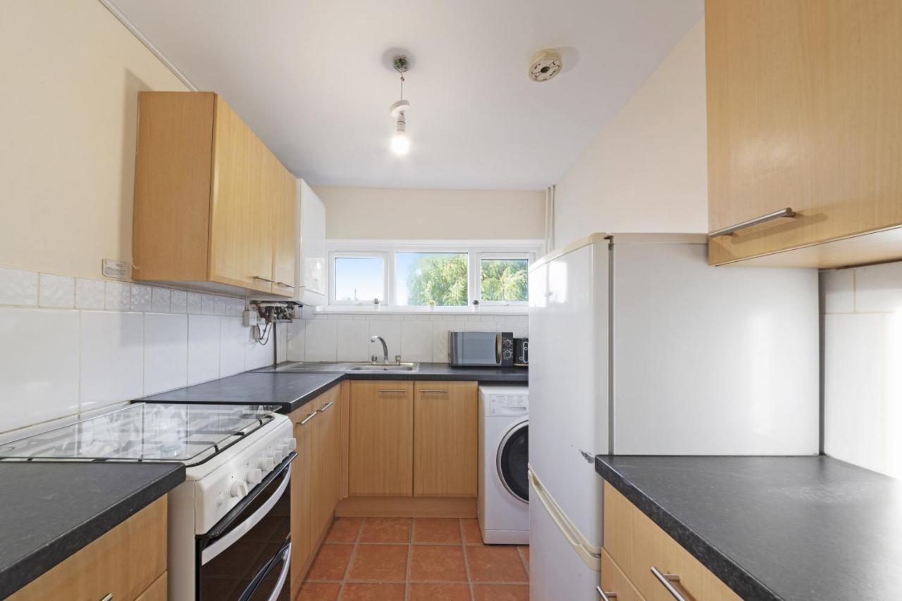K Suites - Deerswood Avenue Hatfield  Esterno foto